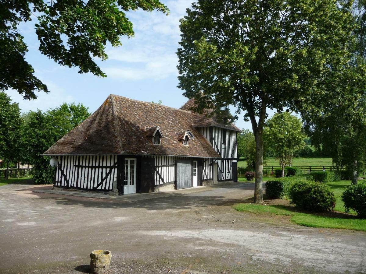 Bed and Breakfast Manoir De Sens Бёврон-ан-Ож Экстерьер фото